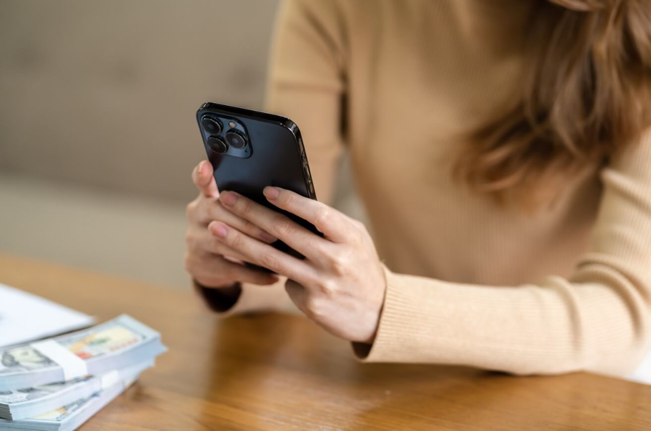 Turn More Dealership Leads into Appointments with AI Texting
