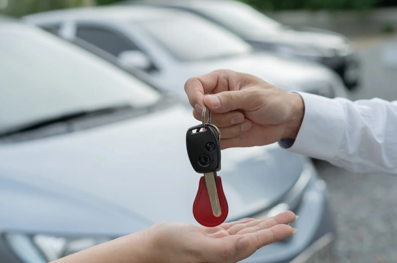 What is Drive Time’s Relationship with Auto Dealers