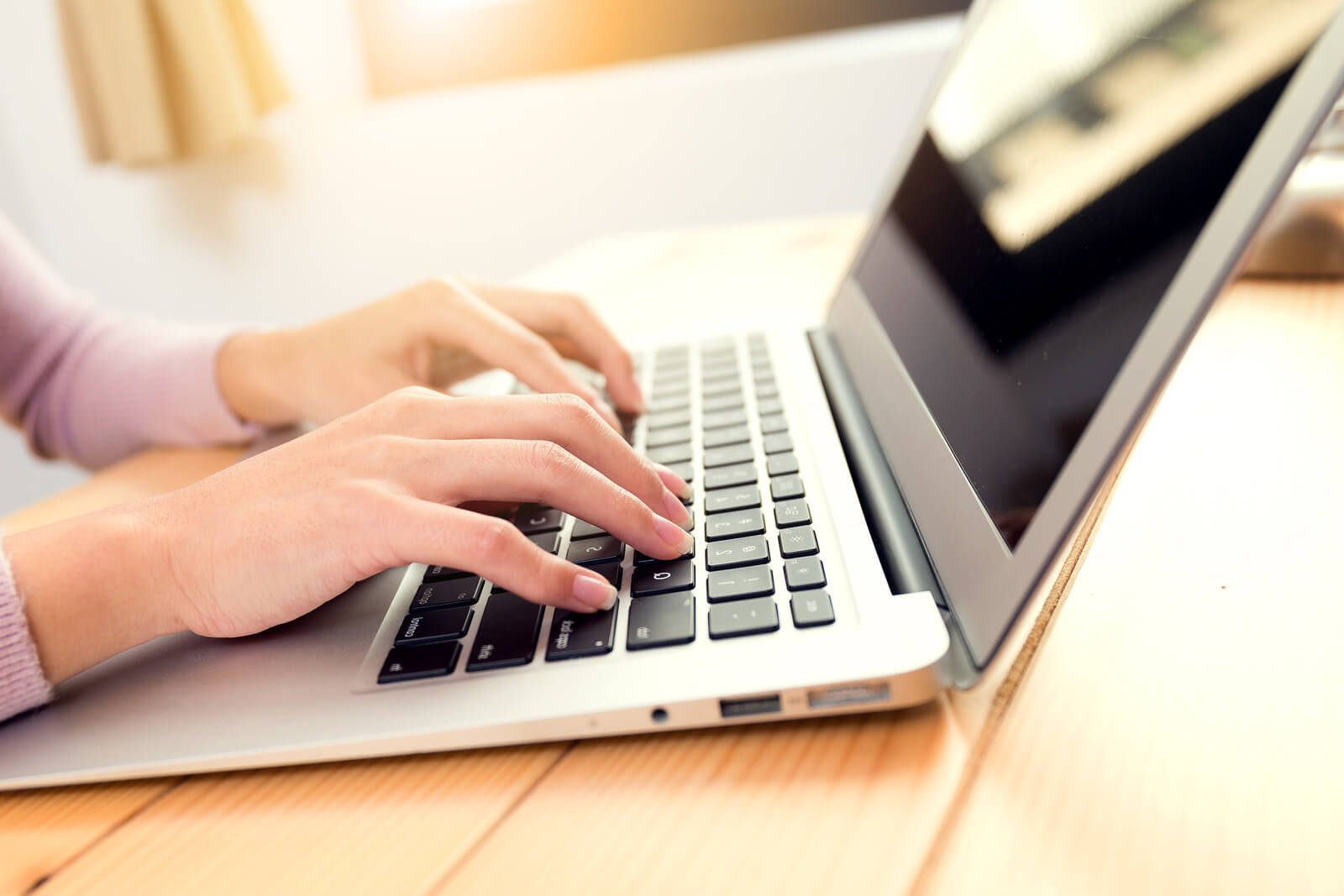 How Automotive CRM Systems Improve Dealership Sales